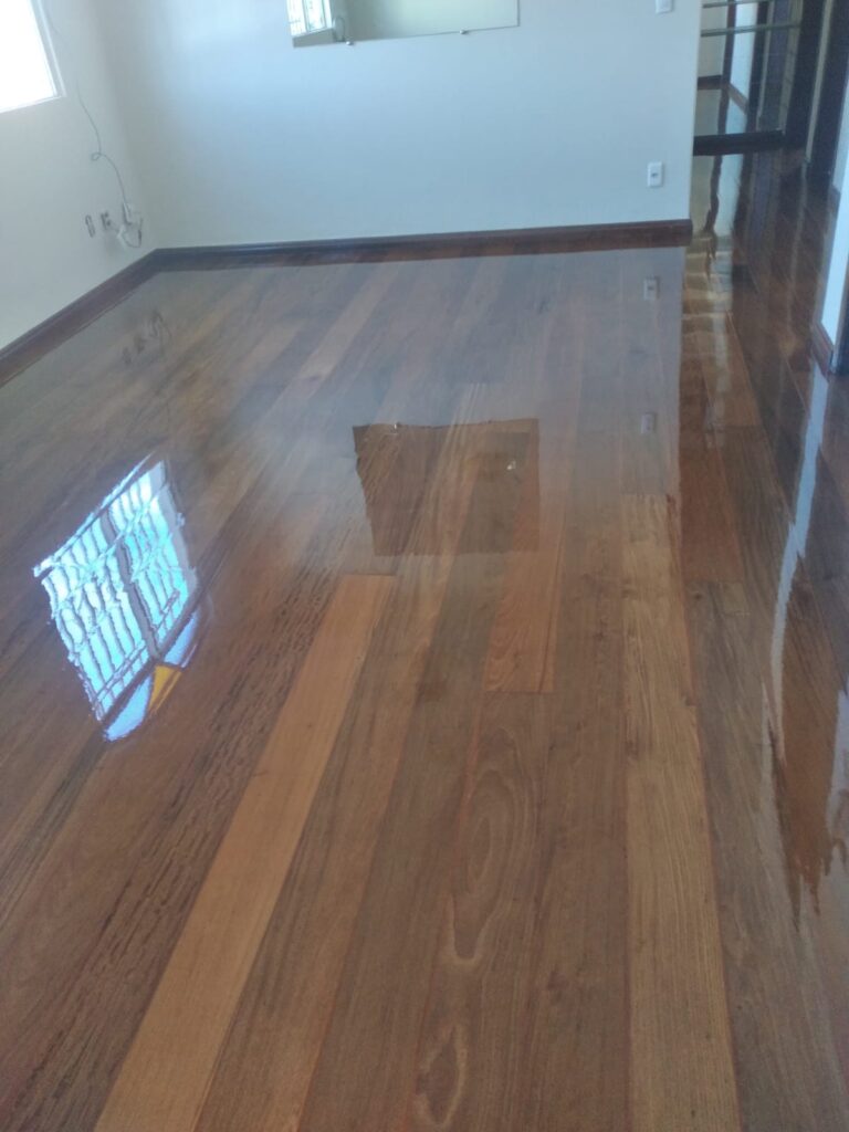 Acabamento alto brilho - 1200x1600 (1)
