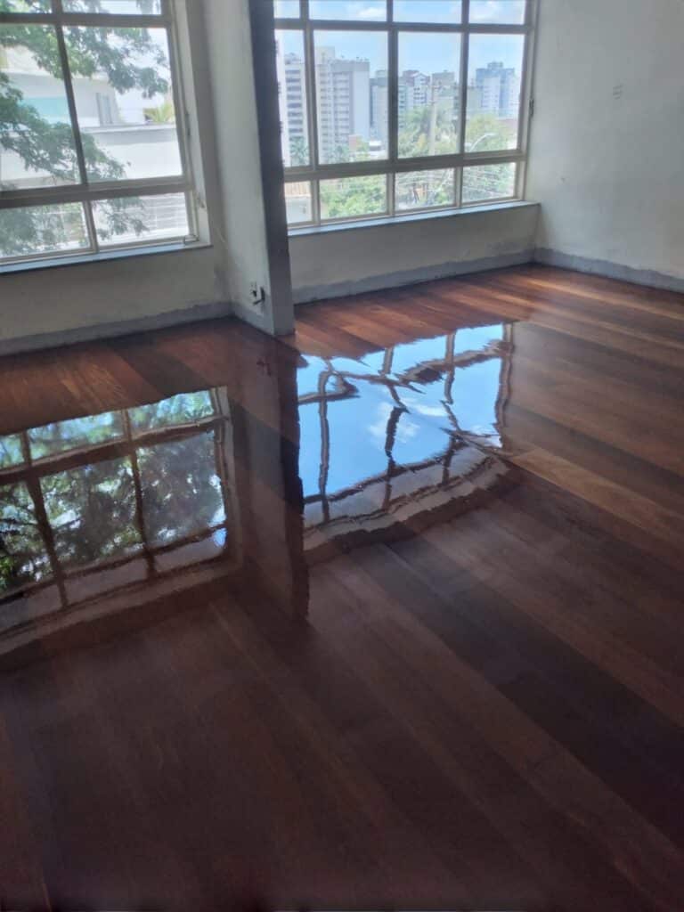Acabamento alto brilho - 1200x1600 (2)