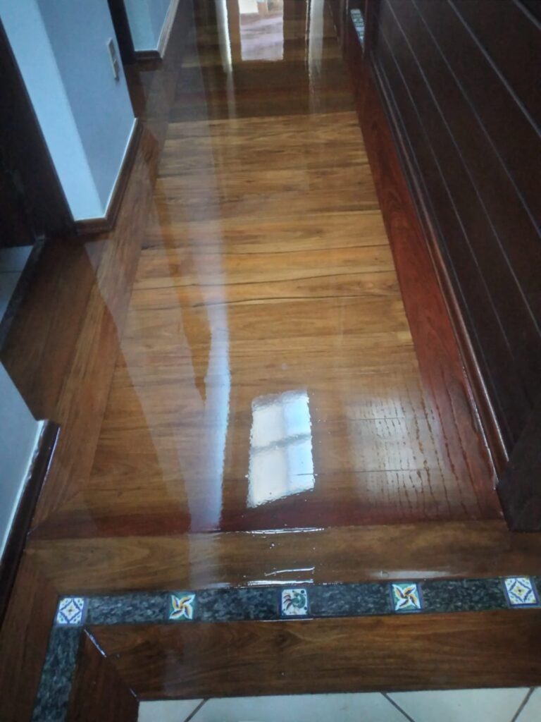 Acabamento alto brilho - 1200x1600 (8)